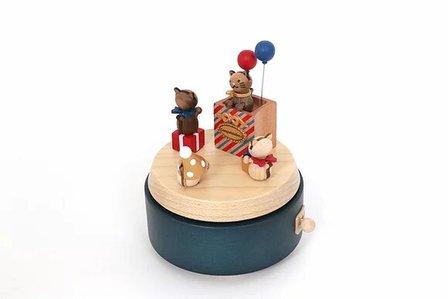 Wooderful Life Music Box – Happy Birthday