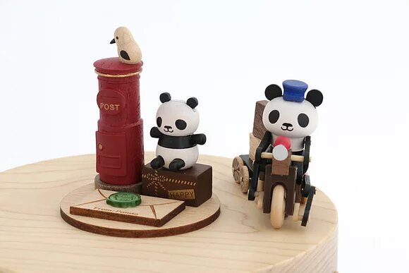 Wooderful Life Music Box – Panda Delivery Service